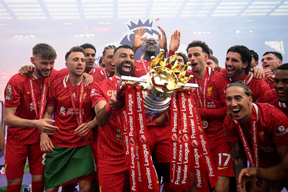 篮球湖人球员关键防守贡献显著