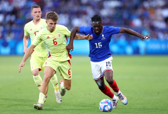 博主：国安新来的体育总监曾长期任职于拜仁，李明去留未知